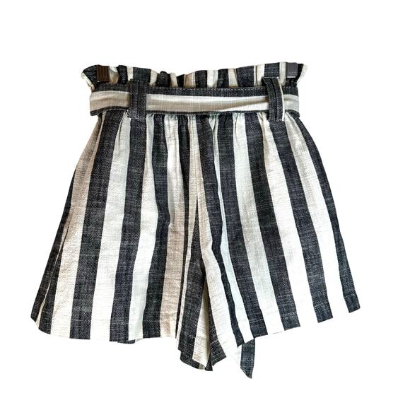 Bershka Vertical Striped Belted Paper Bag Shorts Black White Small Coastal Boho - Picture 2 of 6